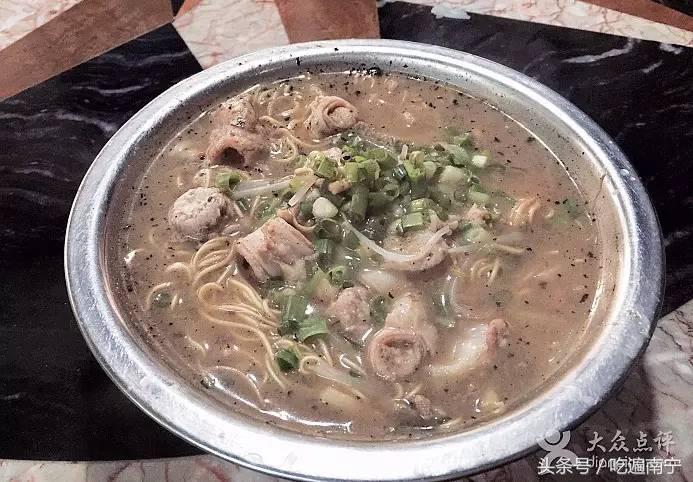 南宁这家二十年不倒的粉店,南宁正宗老字号粉店