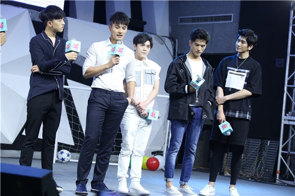 遇见足球城免费观看,遇见足球城