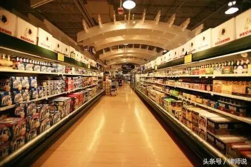过期食品超市不愿意赔偿1000,超市过期商品不足10元赔偿规定