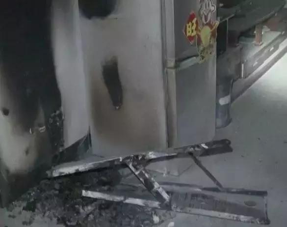 饮水机没水了会起火吗,饮水机没水了还加热会着火吗