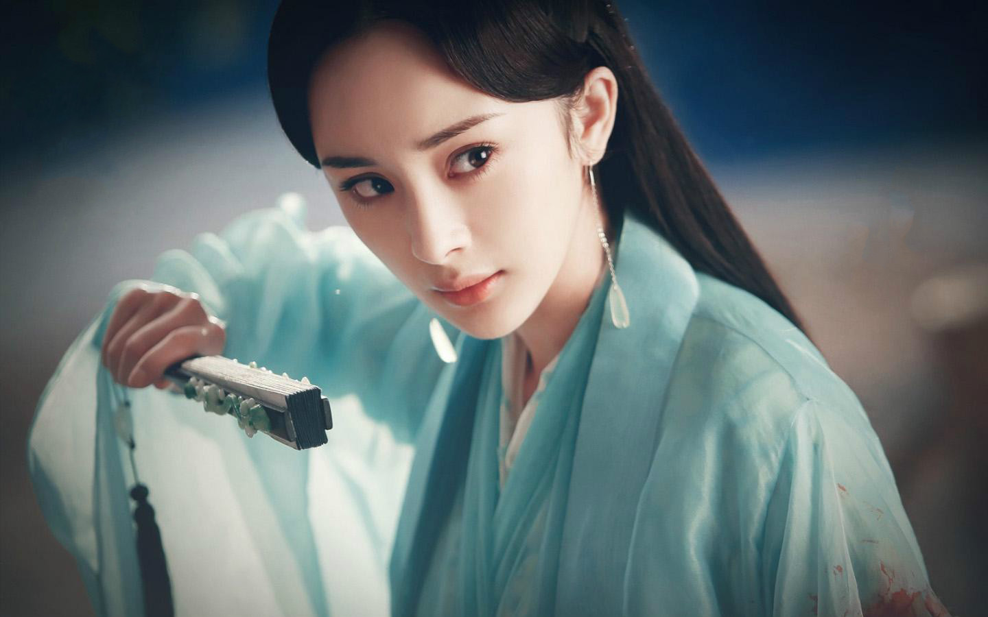 大额头适合用什么植发,大额头发际线高怎么办