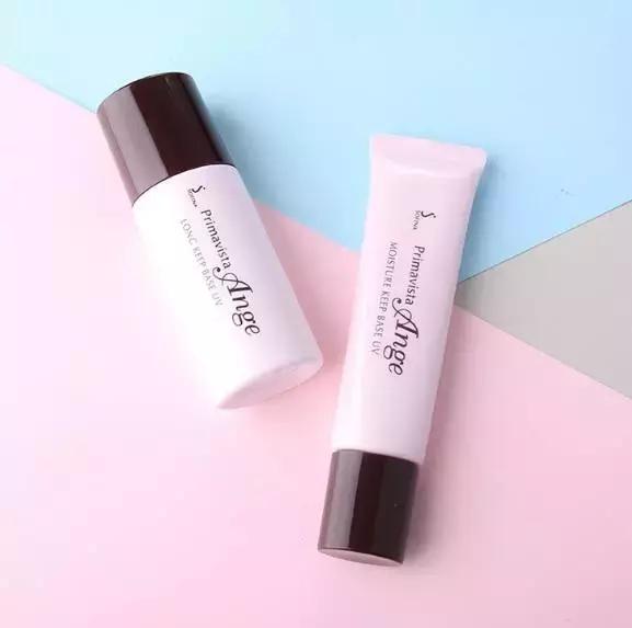 夏天很油冬天起皮,夏天很油冬天很干用什么粉底液