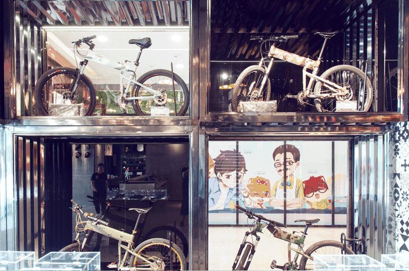 来只打算买潮服，结果种草了这些小玩意