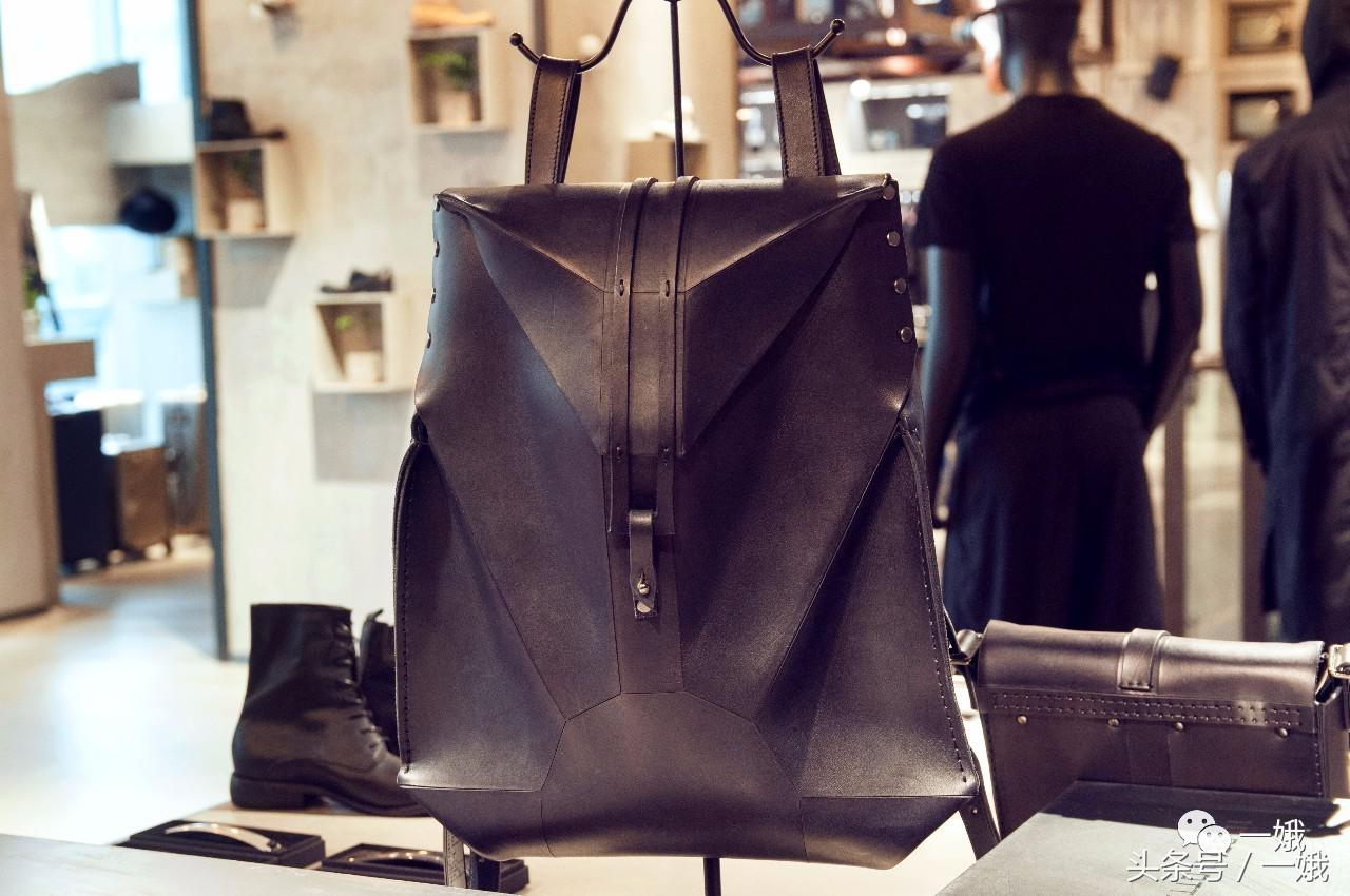 来只打算买潮服，结果种草了这些小玩意