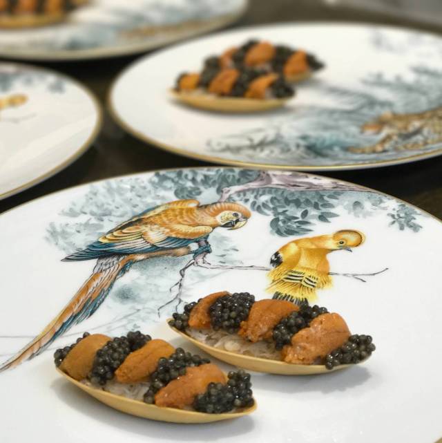 食欲好、拍照好……这么貌美的植物餐盘,我想不出拒绝理由