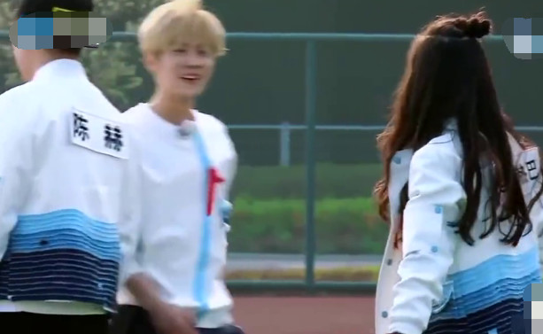 当所有人都为你欢呼的时候,当所有人都在为他欢呼的时候