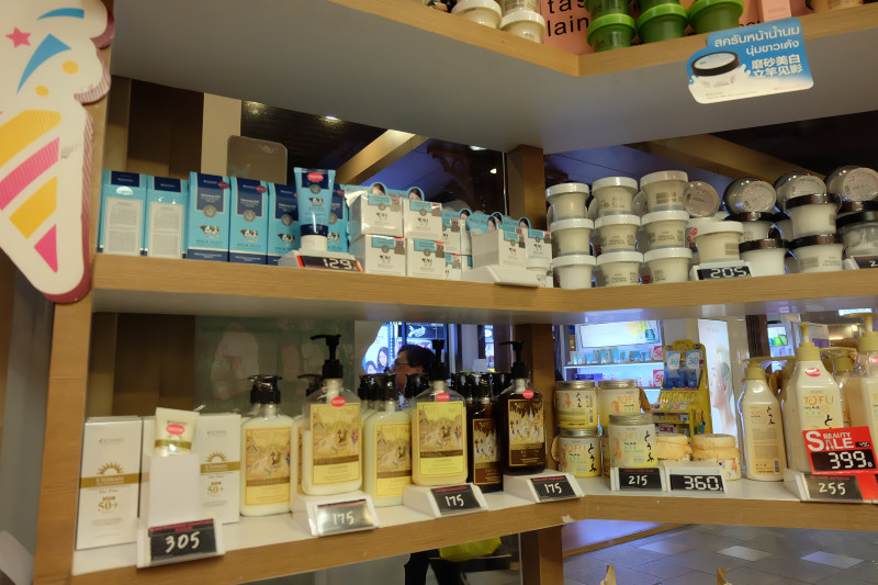 泰国旅行团五个购物点,去泰国必去的潮店