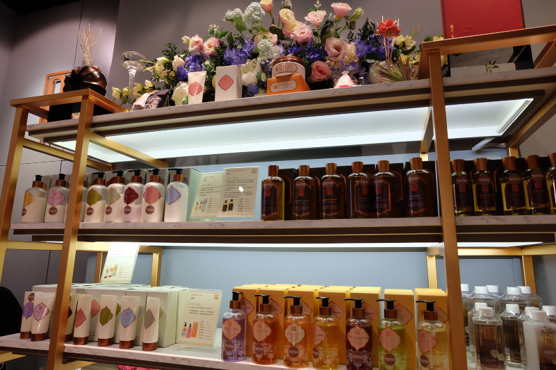 泰国旅行团五个购物点,去泰国必去的潮店