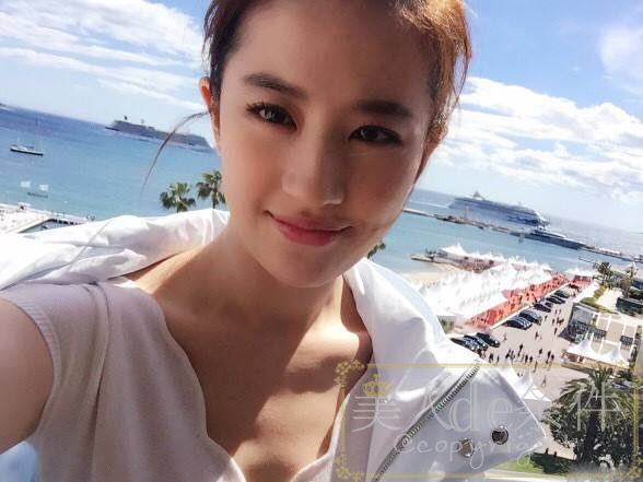 赵薇新发型蓝色,赵薇中餐厅后还有作品吗