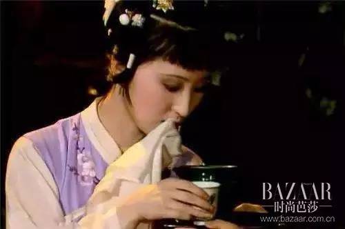 嚼柳枝、涂骨灰是白牙秘技？窦骁刘涛的珍珠齿在古代竟是贵族象征