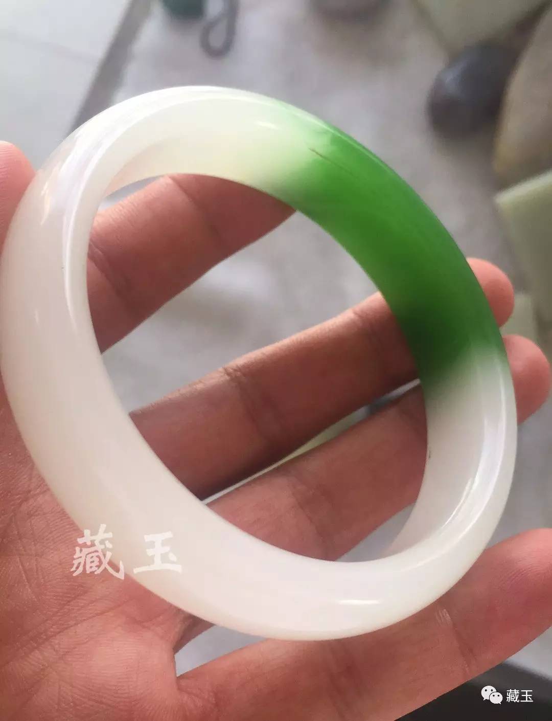 如何判断假翠青和田玉,精品翠青玉石造假