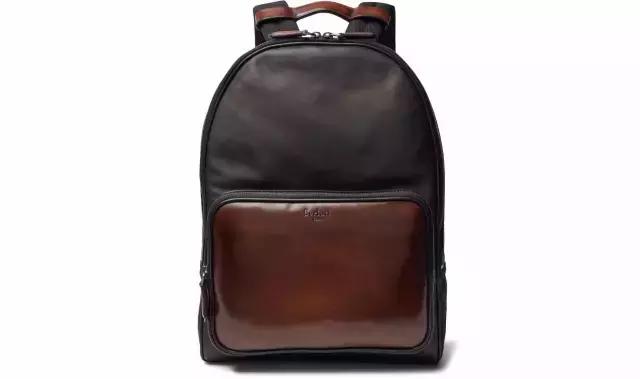 你在单车上看风景，别人却都在笑话你