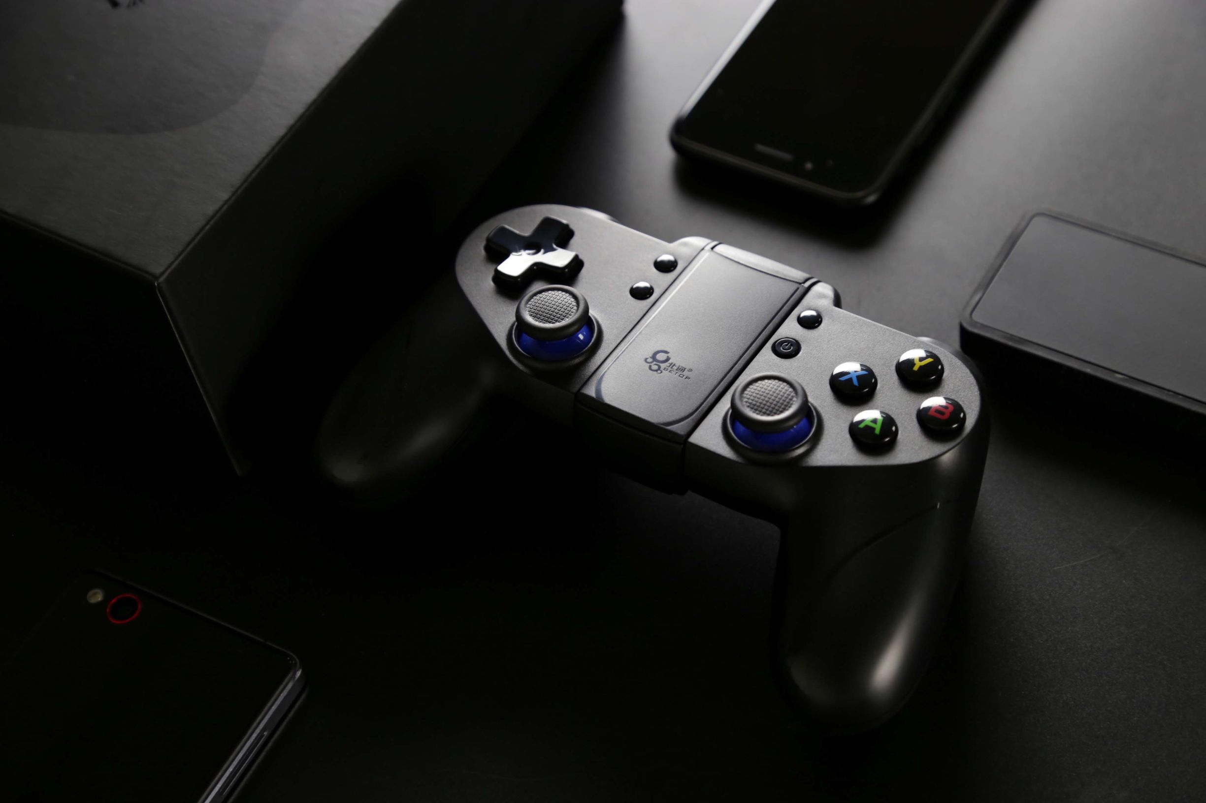 北通手游手柄G2限定,国产游戏手柄北通哪款性价比高