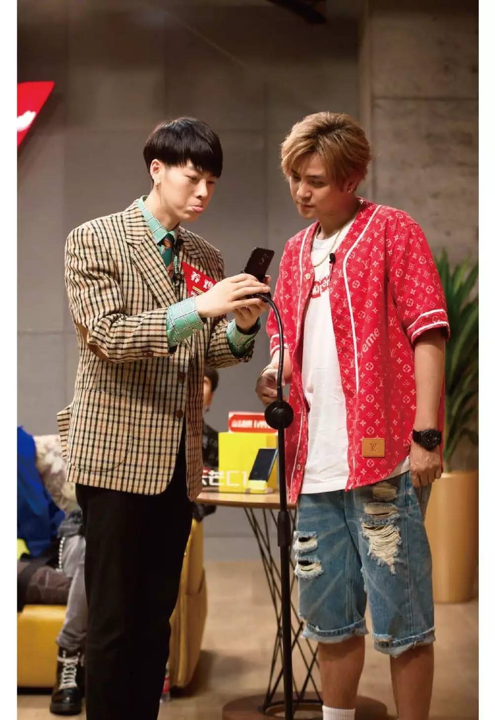 youngg养鸡参加过什么节目,youngg养鸡现场