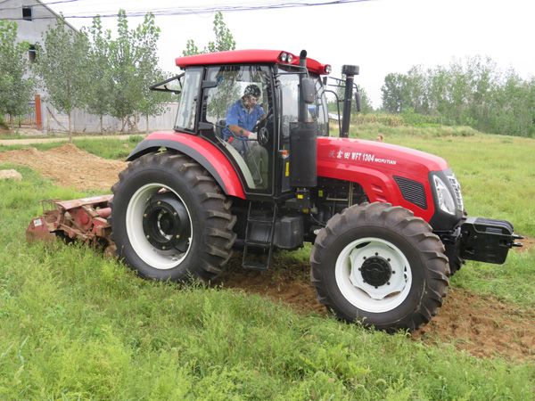 那些年的拖拉机你们见过吗,哪些能用到但又奇葩的拖拉机