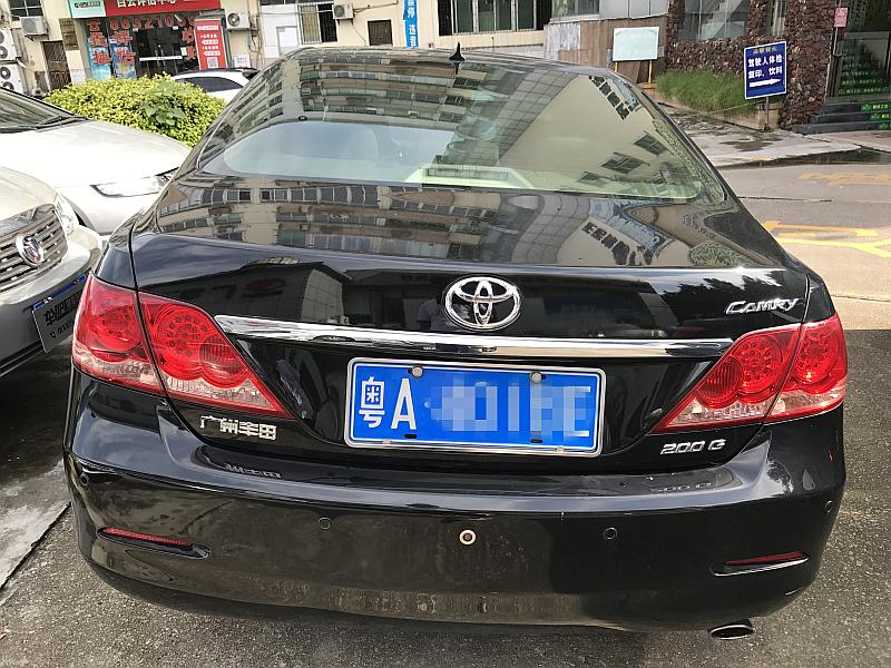 07年的凯美瑞2.4二手多少钱,2017年款凯美瑞2.0豪华版二手价格