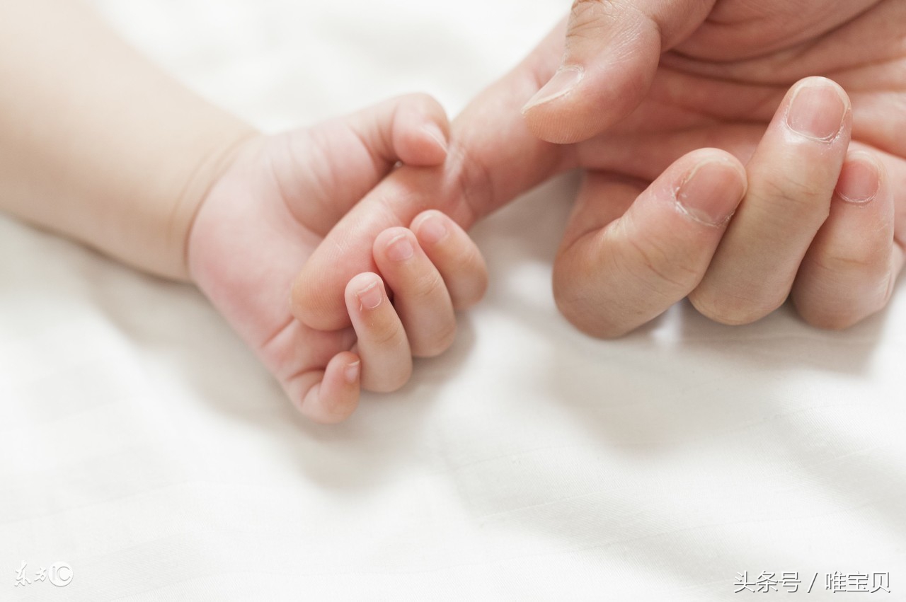 怀胎10月二胎妈妈大出血,33岁孕妇生二胎大出血