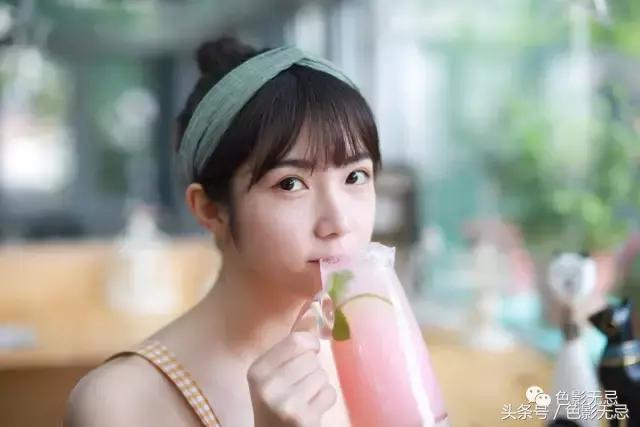 eos6d2照片不够清晰,eos6d2配什么镜头