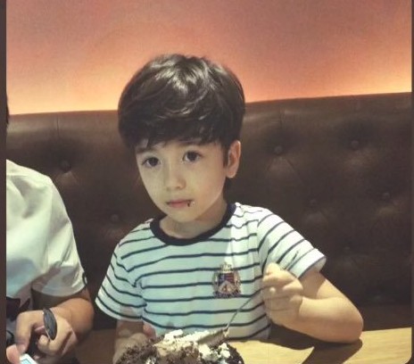 徐列弗图片,韩国混血童模徐列弗