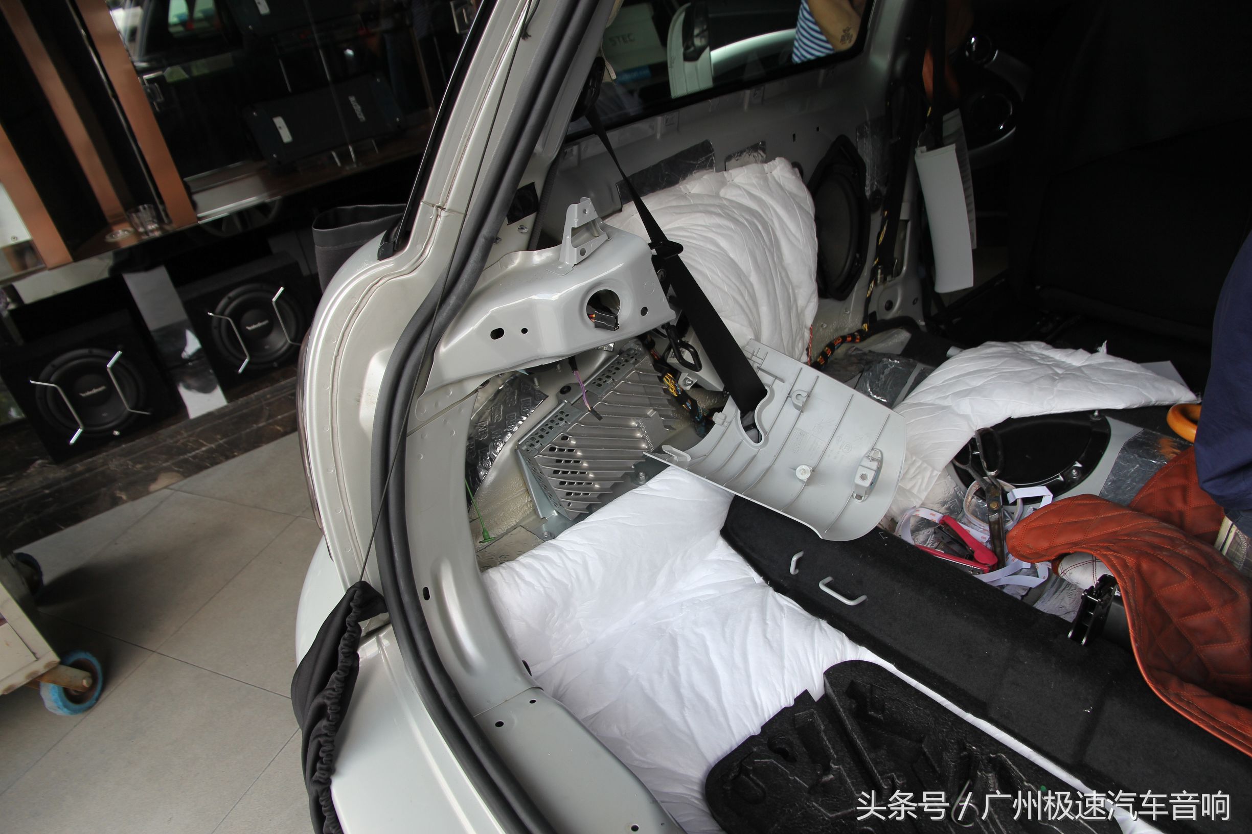 mini噪音是胎噪音吗,宝马mini吃胎胎噪