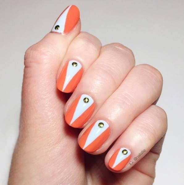 美甲饰品掉色了怎么办,美甲上的珍珠饰品掉色了怎么办