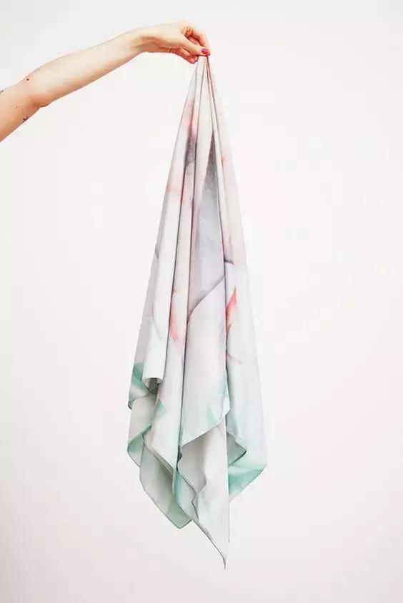 茶叶渣喝完别倒！放太阳底下晒干了，还有这么神奇的用途！