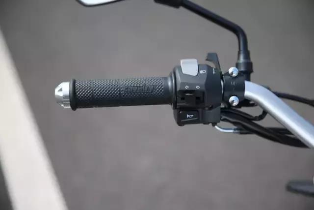 小幽灵ad125摩托评测,小幽灵ad125摩托车