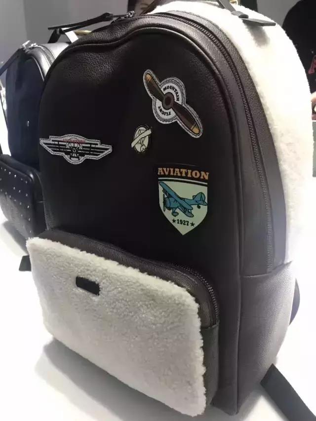 furla新款手机包,furla新包