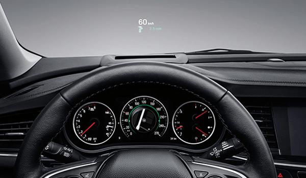 迈腾对比新款帕萨特,新款迈腾帕萨特对比