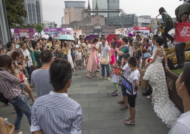 宁波天一广场有标志性的建筑吗,宁波最繁华的天一广场