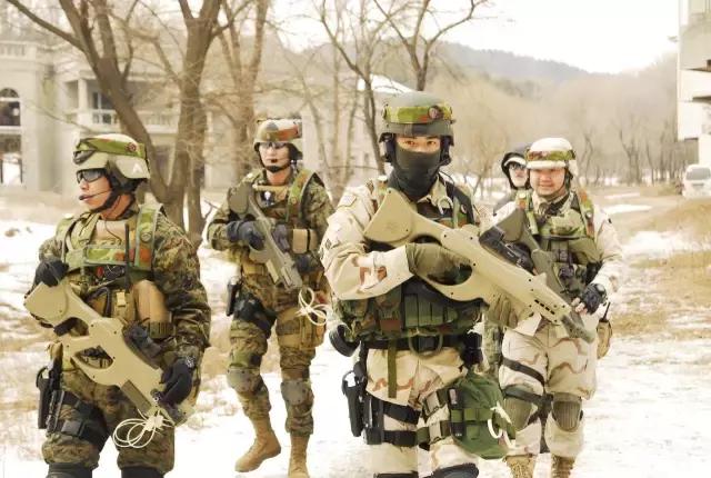 野外真人cs枪战推荐,长沙真人cs枪战户外场地