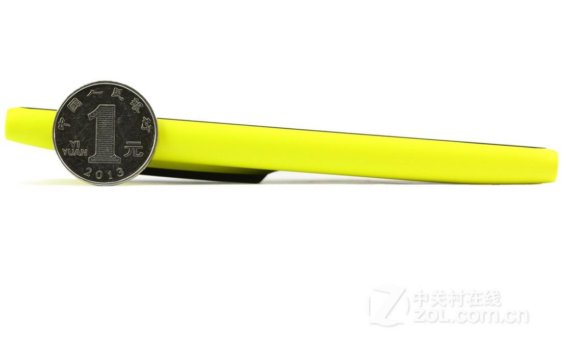 现在各位大神在热议腮红金，我却念念不记这部手机