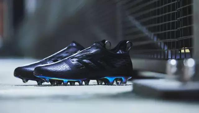 迷妹们都爱买爱豆代言的产品表忠心，这双暂时买不到的鞋先来了解