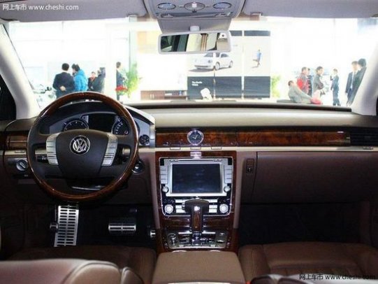 进口大众4s店维修成都,大众4s店汽修师傅采访