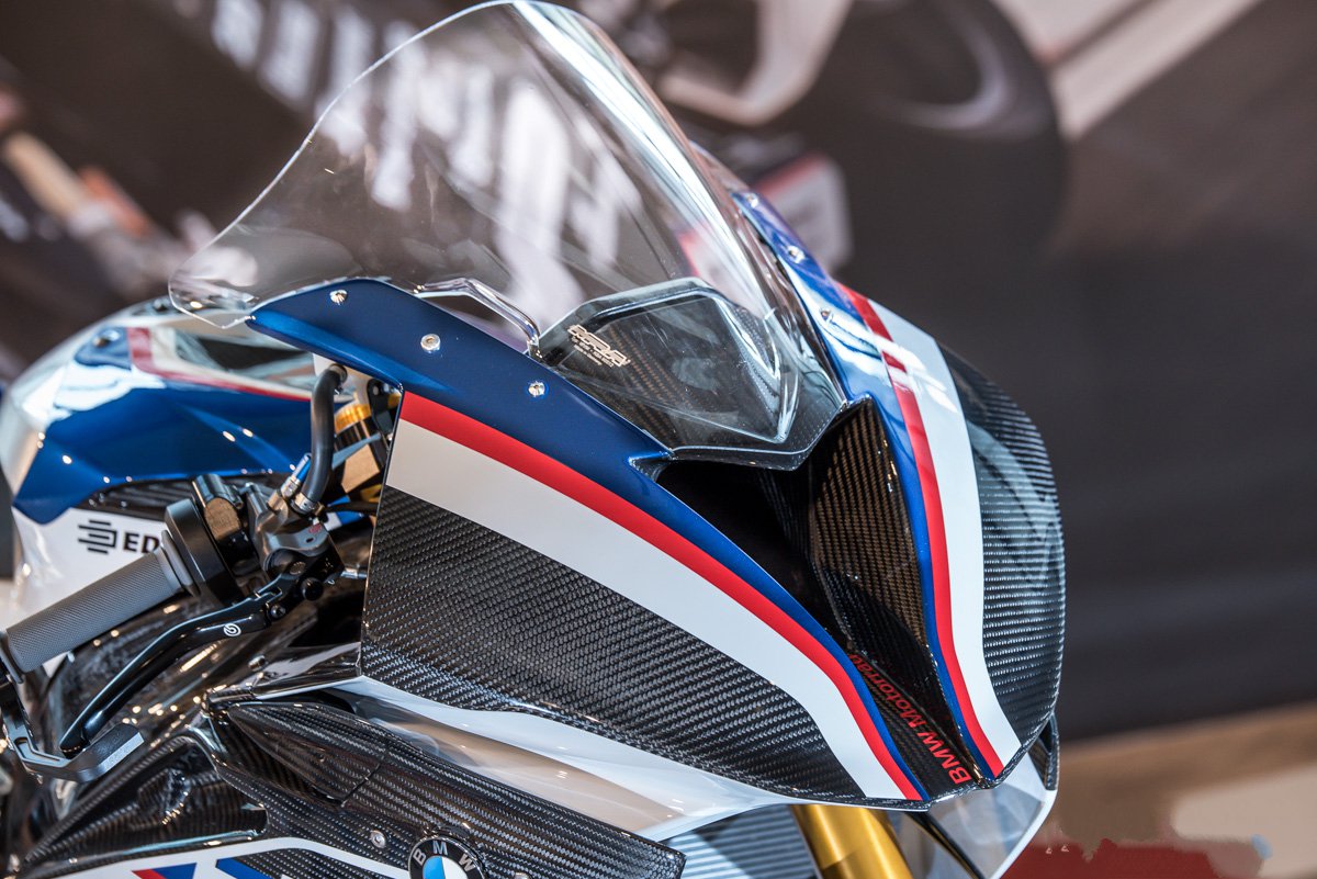 宝马摩托车hp4race民用版,限量版宝马hp4race超级摩托车