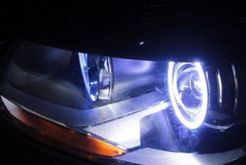 2021款奥迪a8黑科技功能介绍,老款奥迪a8拆灯