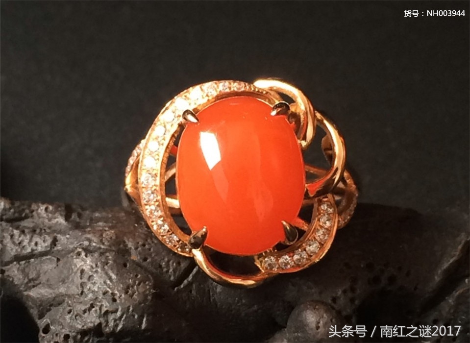 大气轻奢祖母绿戒指,法式轻奢八芒星戒指