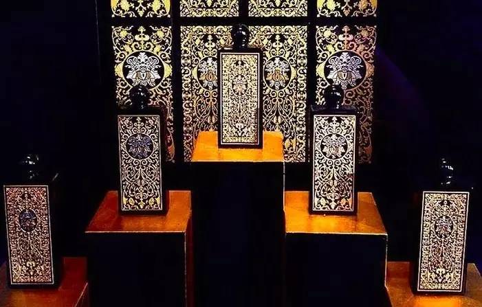 赵丽颖和杨幂白西装,别人家的男友