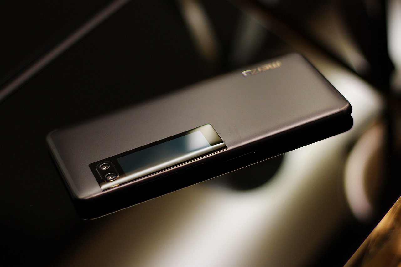 创新还是噱头？魅族PRO7究竟是一款怎样的手机？