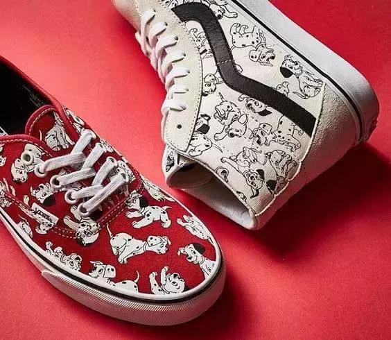 迪士尼联名款有哪些,迪士尼联名款都有什么