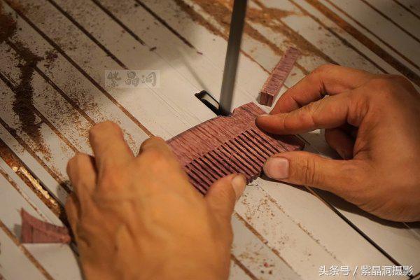 我们是谁?游客!我们做啥?木工!怎么做?打酱油!