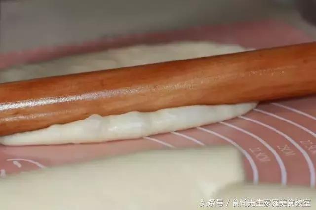 为啥你做的面包软塌塌,自己做的面包为什么不松软