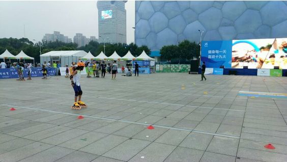 全民健身广场舞比赛圆满成功,优秀健身项目表演