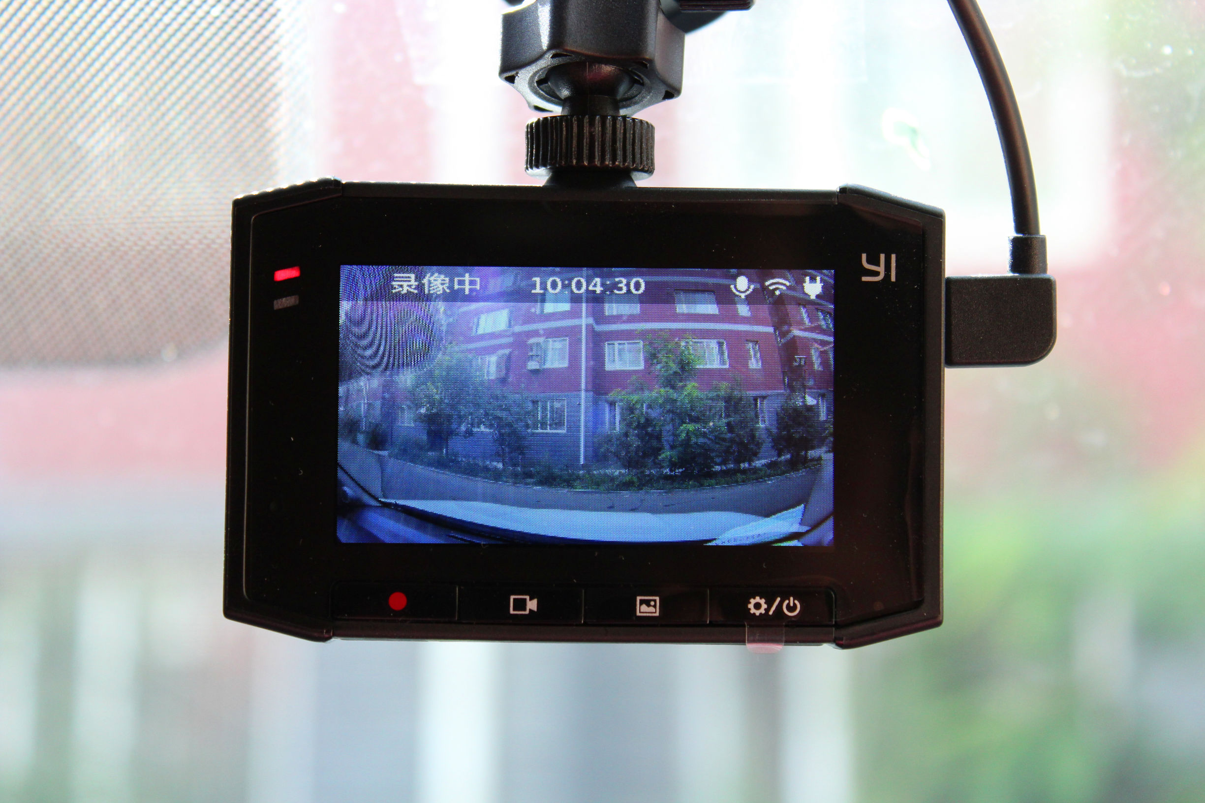 小蚁行车记录仪王者版,小蚁行车记录仪是什么