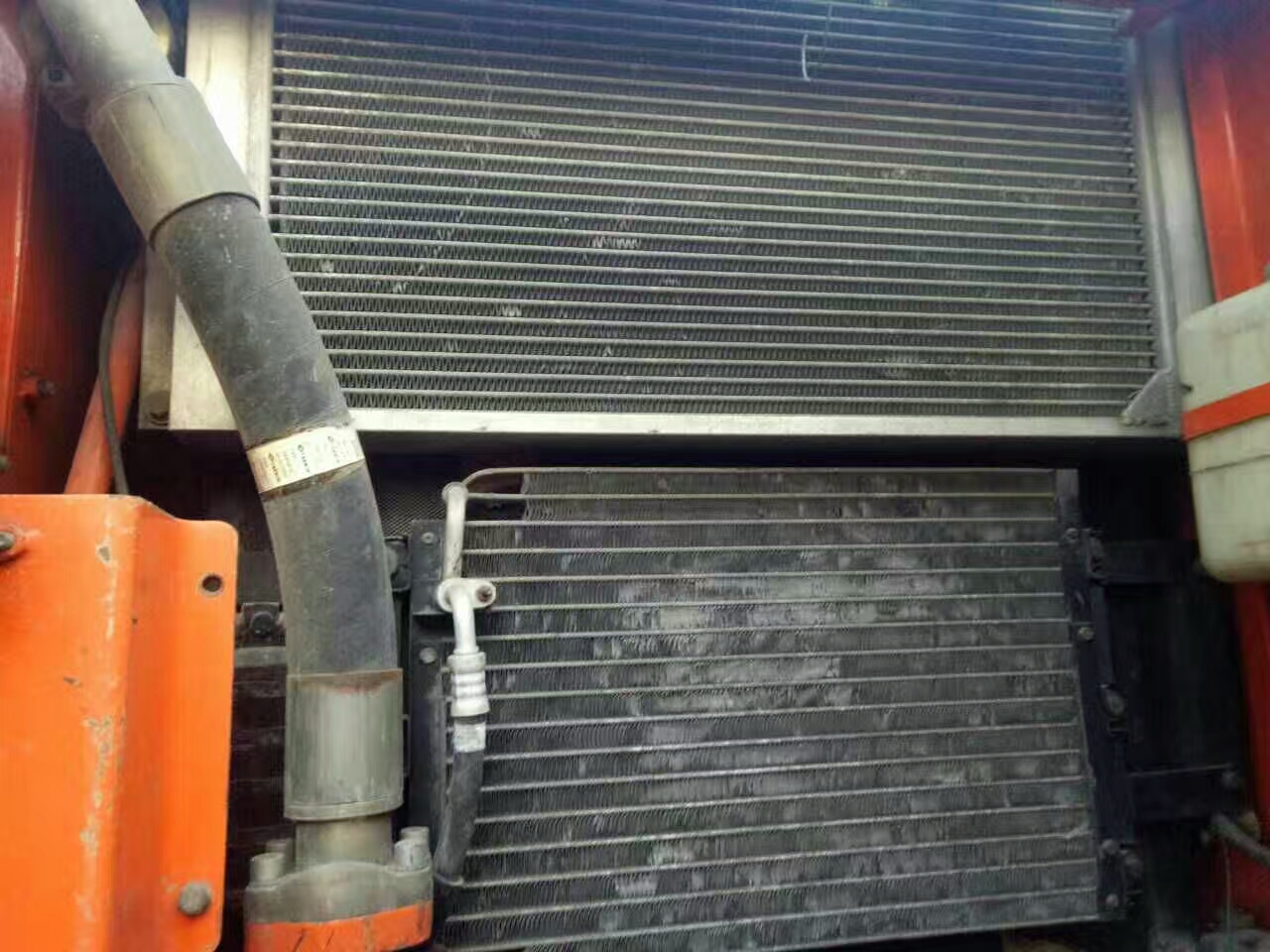 二手挖掘机发动机总成,二手挖掘机直喷和电喷哪个好