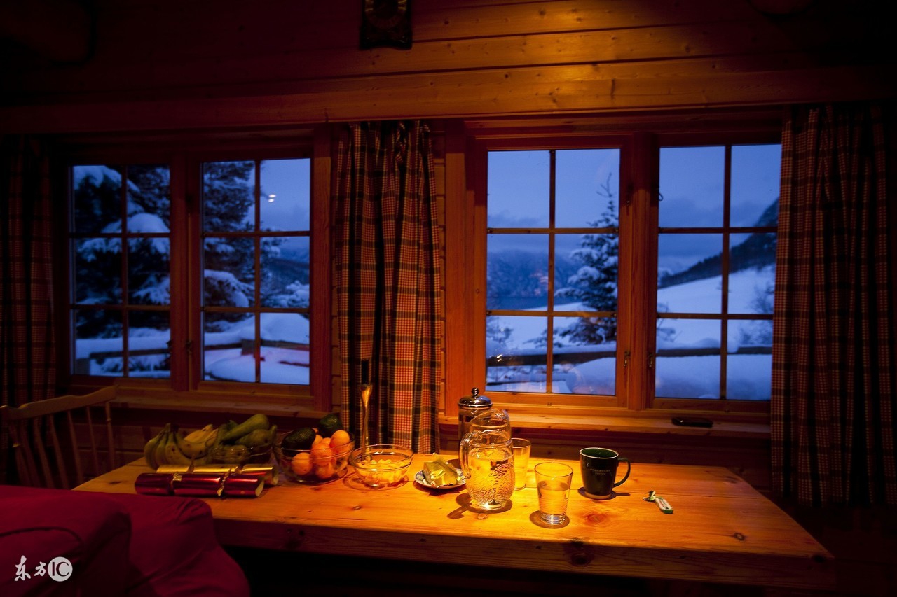 静对风月素心相待,一窗风月