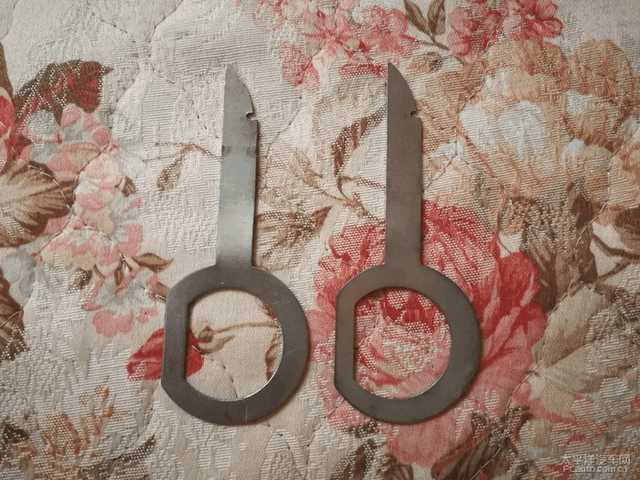 大屏导航改装手把手教你diy,道奇酷威改装大屏导航安装方法