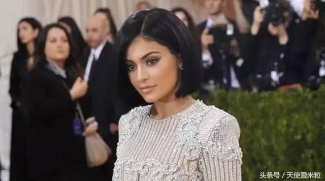 今年收入前十的好莱坞女星,好莱坞年度吸金王排名第几