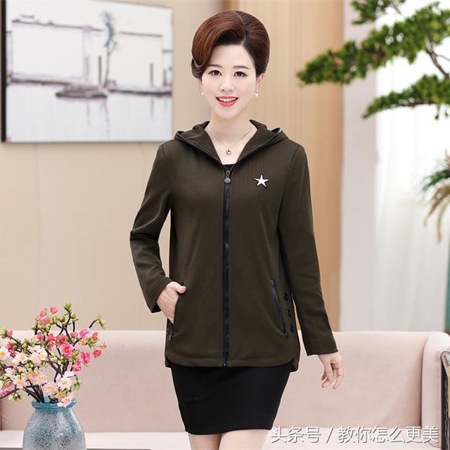 中年人穿什么款式的外套好看,啥样衣服适合中年人秋季外套
