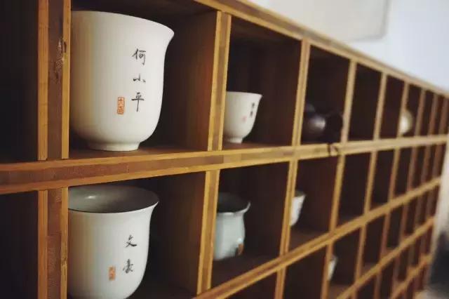 不泡酒吧泡茶社，成都这6家文艺茶社里藏着年轻人的诗和远方